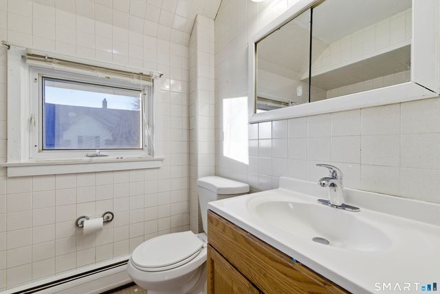 10 Russell Road, Norwich, CT 06360