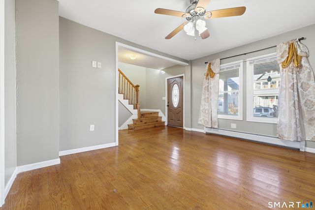 10 Russell Road, Norwich, CT 06360