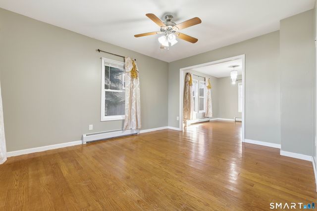 10 Russell Road, Norwich, CT 06360