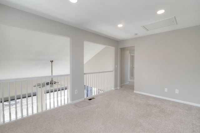 1752 Tallmeadow Drive, Dekalb, IL 60115