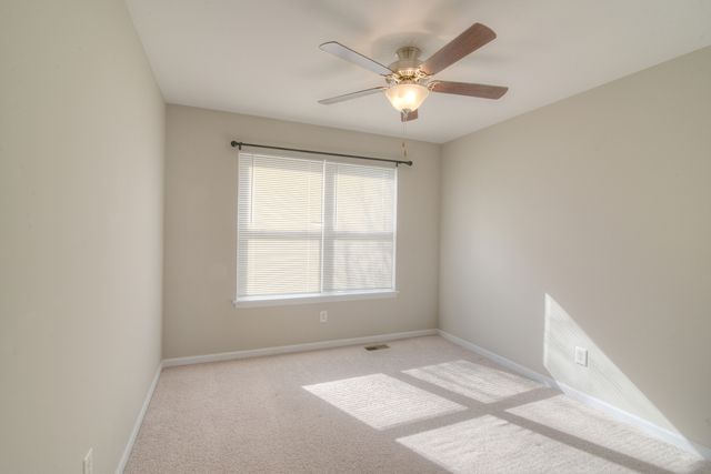 1752 Tallmeadow Drive, Dekalb, IL 60115