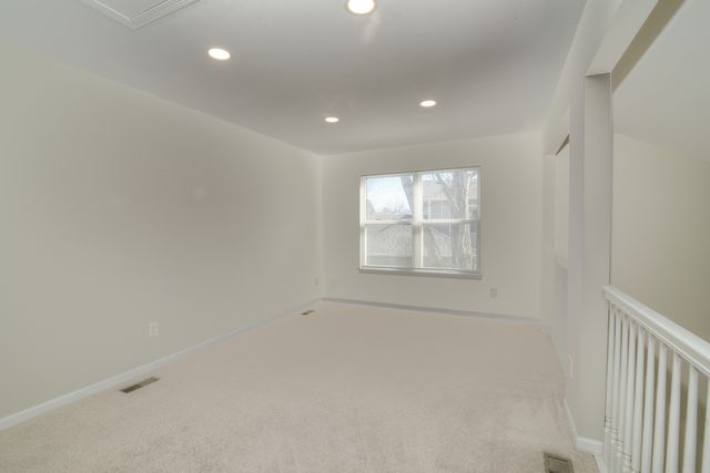 1752 Tallmeadow Drive, Dekalb, IL 60115