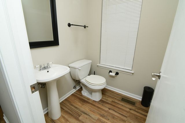 1752 Tallmeadow Drive, Dekalb, IL 60115