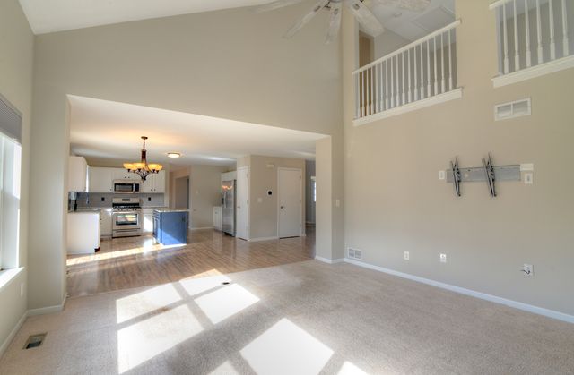 1752 Tallmeadow Drive, Dekalb, IL 60115