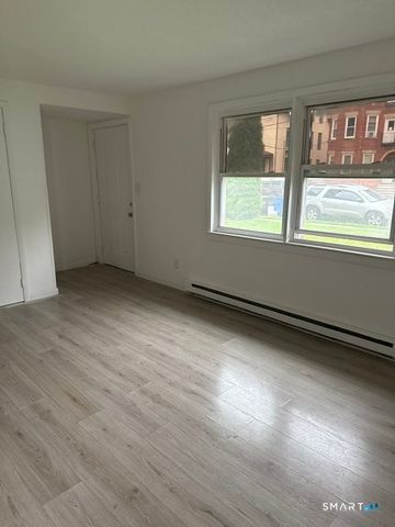 21 Hurlburt Street, New Britain, CT 06051