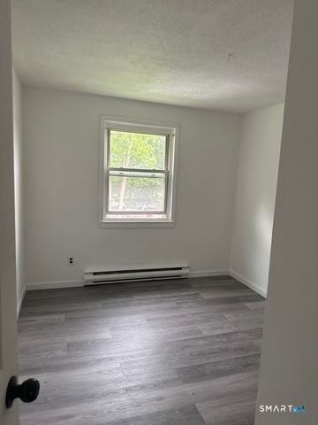 21 Hurlburt Street, New Britain, CT 06051