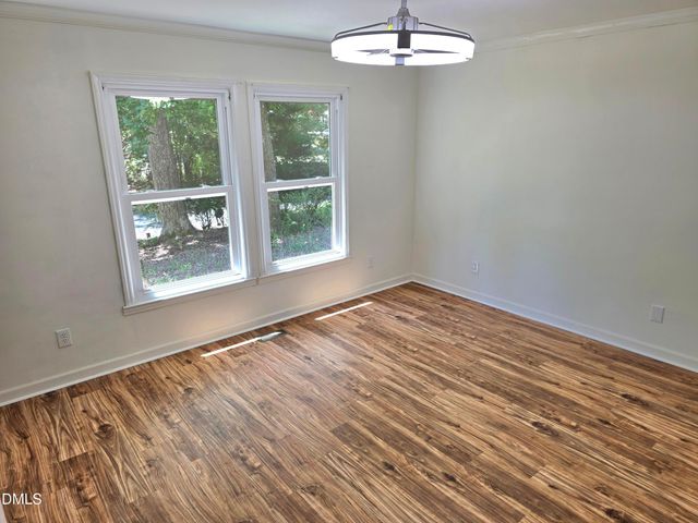223 Forbush Mountain Drive, Chapel Hill, NC 27514