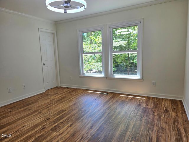 223 Forbush Mountain Drive, Chapel Hill, NC 27514