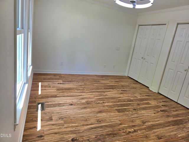 223 Forbush Mountain Drive, Chapel Hill, NC 27514