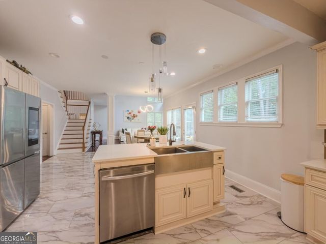 3551 Lochwolde Lane, Snellville, GA 30039