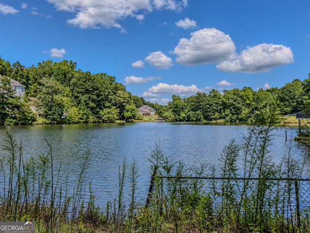3551 Lochwolde Lane, Snellville, GA 30039