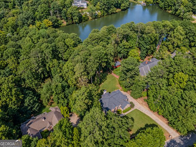 3551 Lochwolde Lane, Snellville, GA 30039