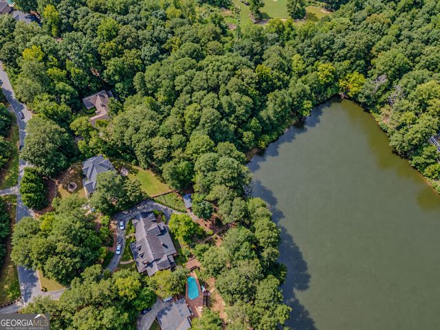 3551 Lochwolde Lane, Snellville, GA 30039