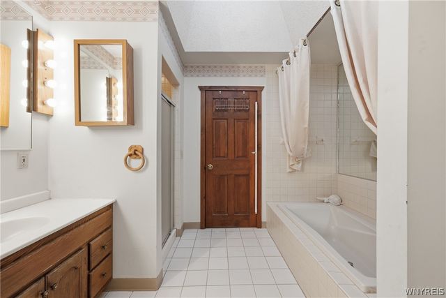 291 Westwood Road, Lancaster, NY 14086