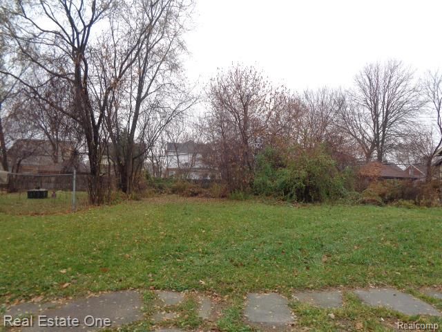 5277 Lenox Street, Detroit, MI 48213