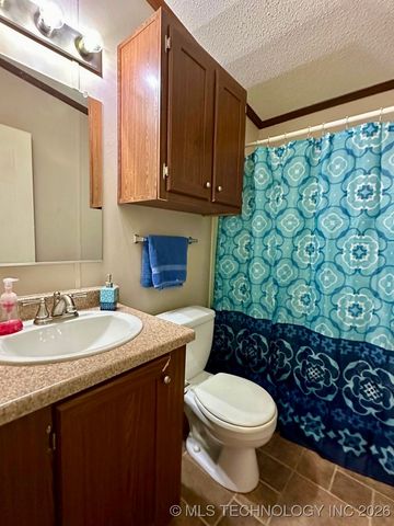 503 State Highway 70 N, Kingston, OK 73439