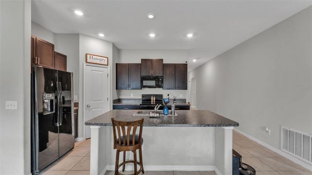 5672 KEATON SPRINGS DRIVE, Lakeland, FL 33811