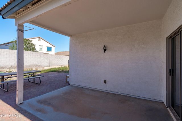 17324 W Acapulco Lane, Surprise, AZ 85388