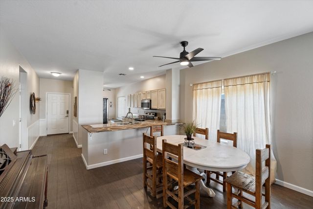 17324 W Acapulco Lane, Surprise, AZ 85388