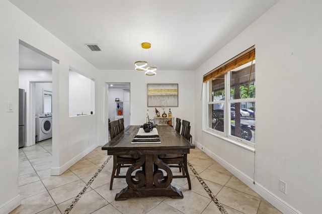 2075 SW 72ND Avenue, Davie, FL 33317