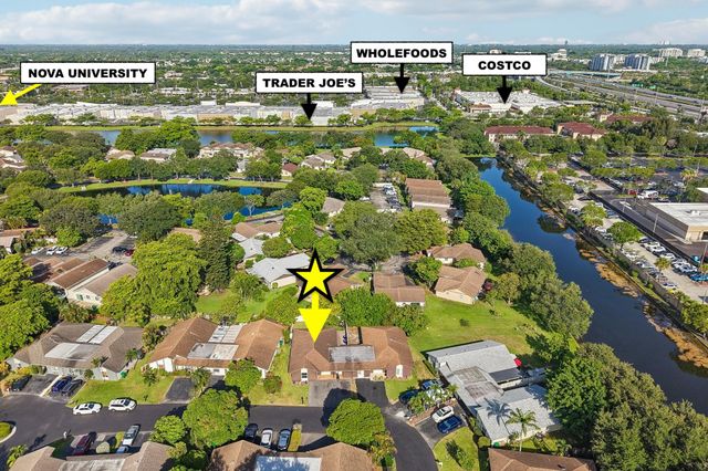 2075 SW 72ND Avenue, Davie, FL 33317