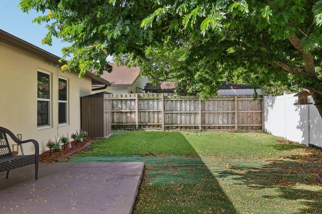 2075 SW 72ND Avenue, Davie, FL 33317