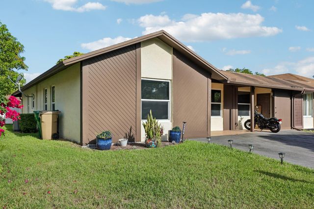 2075 SW 72ND Avenue, Davie, FL 33317