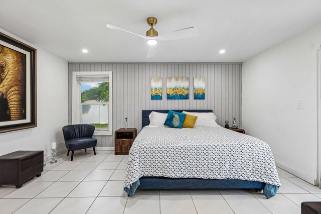 2075 SW 72ND Avenue, Davie, FL 33317
