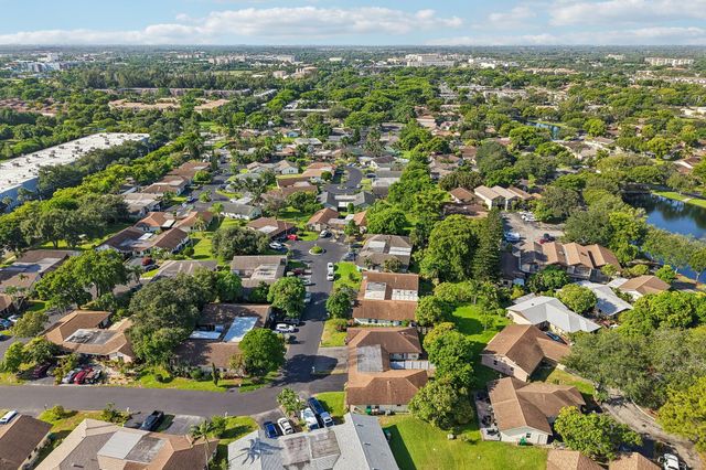 2075 SW 72ND Avenue, Davie, FL 33317