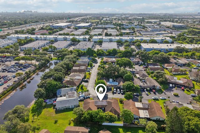 2075 SW 72ND Avenue, Davie, FL 33317