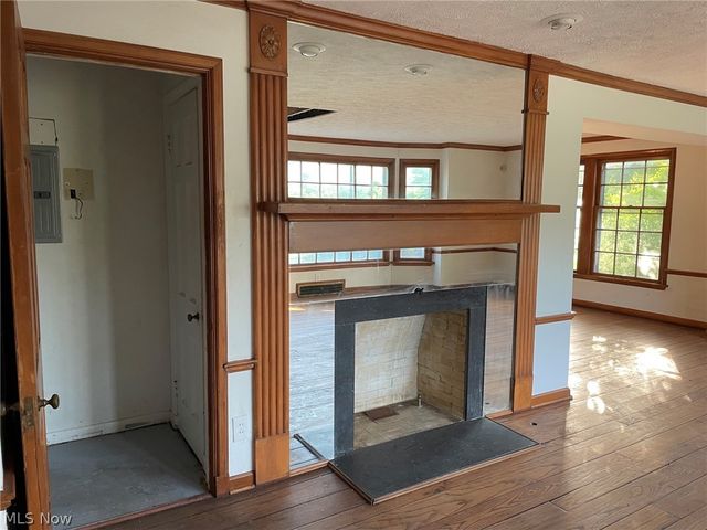 3170 Van Aken Boulevard, Shaker Heights, OH 44120