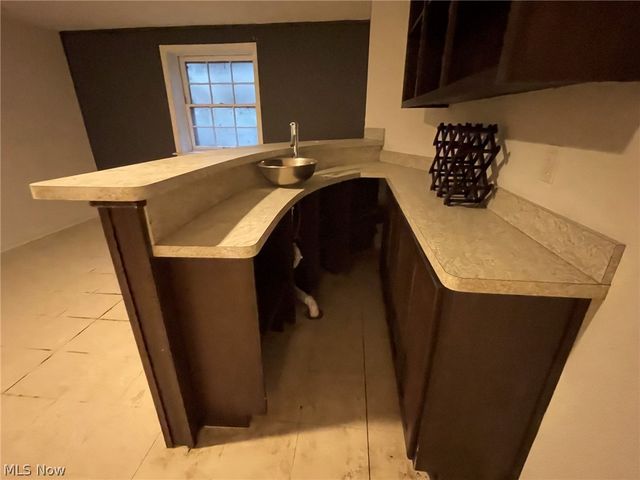 3170 Van Aken Boulevard, Shaker Heights, OH 44120