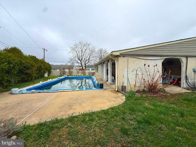 2666 MADARA RD, Bensalem, PA 19020