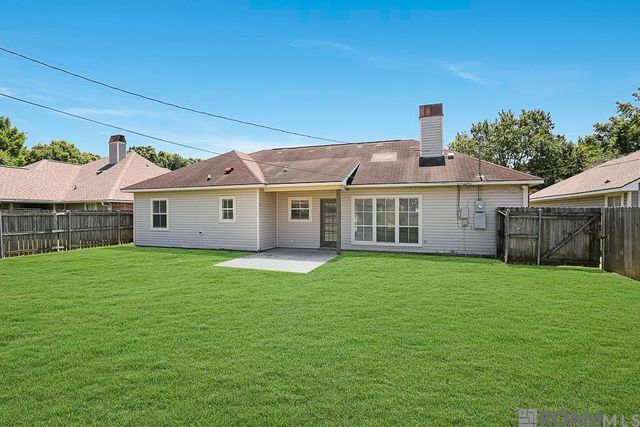 212 Springhaven Dr, Baton Rouge, LA 70810