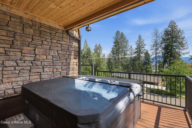 1335 S FAIRMONT LOOP, Coeur D'alene, ID 83814