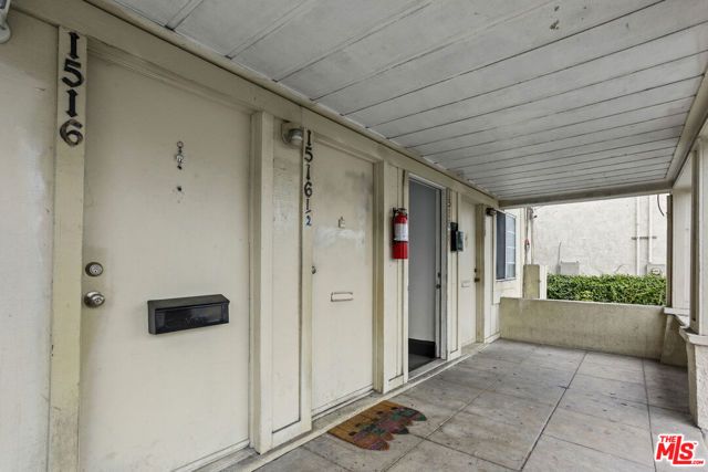 1516 W 11th Place, Los Angeles, CA 90015