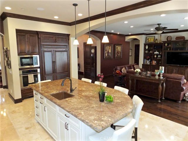 2104 Ruhland Avenue, Redondo Beach, CA 90278