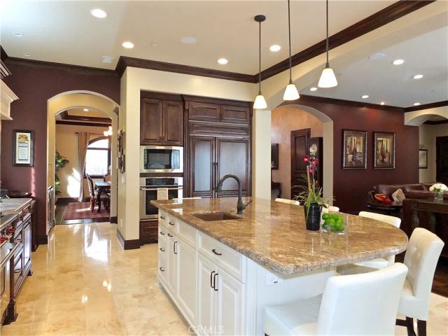 2104 Ruhland Avenue, Redondo Beach, CA 90278