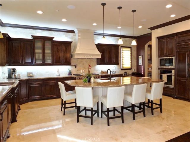 2104 Ruhland Avenue, Redondo Beach, CA 90278