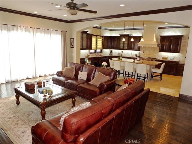 2104 Ruhland Avenue, Redondo Beach, CA 90278