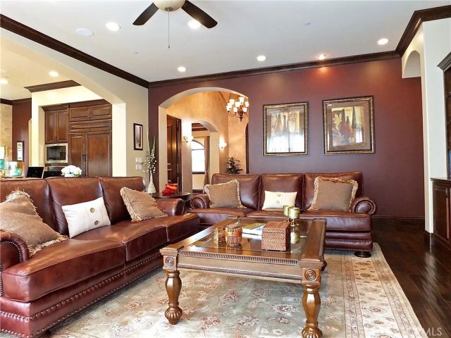 2104 Ruhland Avenue, Redondo Beach, CA 90278