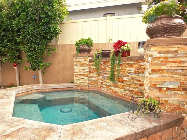 2104 Ruhland Avenue, Redondo Beach, CA 90278