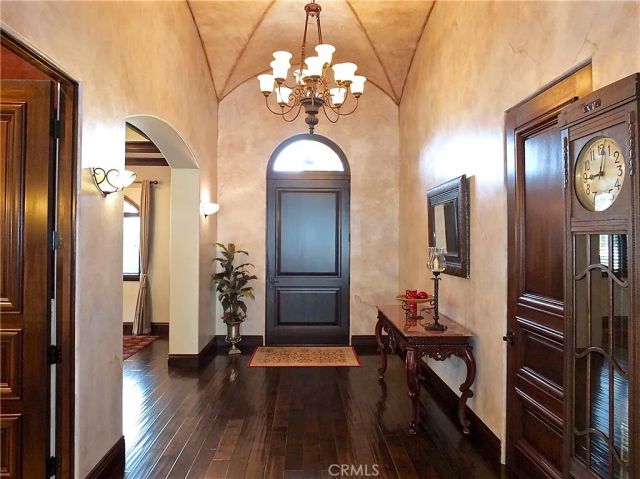 2104 Ruhland Avenue, Redondo Beach, CA 90278