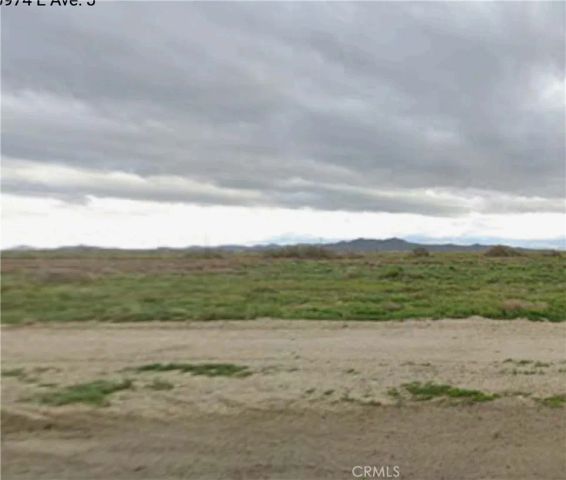 11000 Avenue J, Lancaster, CA 93535