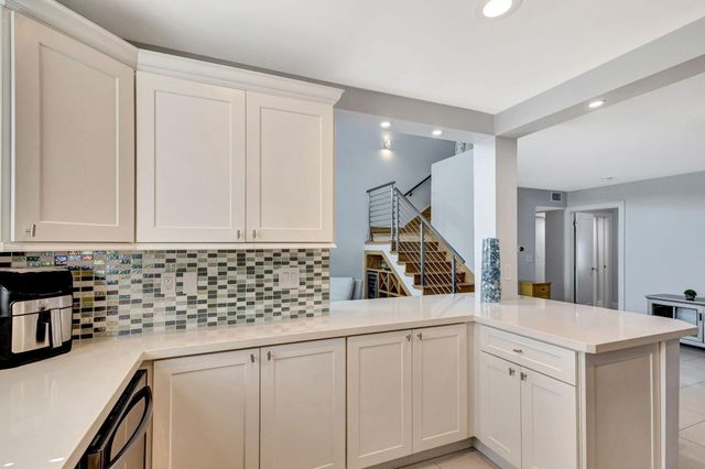 205 Mainsail Circle, Jupiter, FL 33477