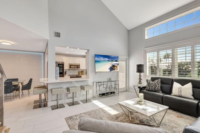205 Mainsail Circle, Jupiter, FL 33477