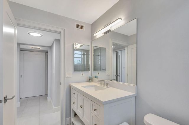 205 Mainsail Circle, Jupiter, FL 33477