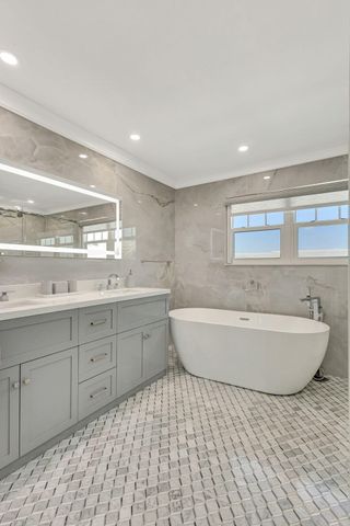 205 Mainsail Circle, Jupiter, FL 33477