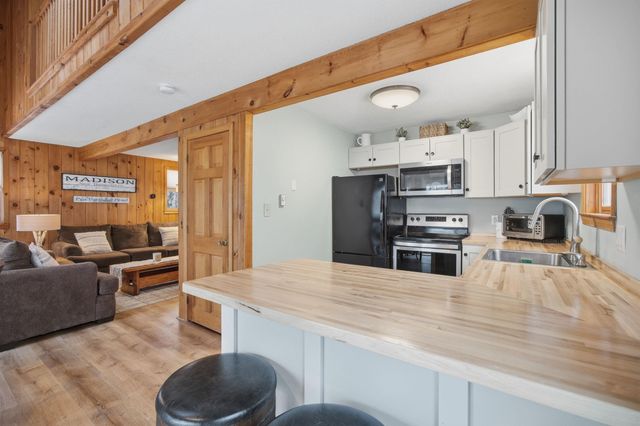 19 Jungfrau Road, Madison, NH 03849