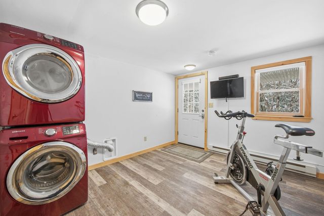 19 Jungfrau Road, Madison, NH 03849